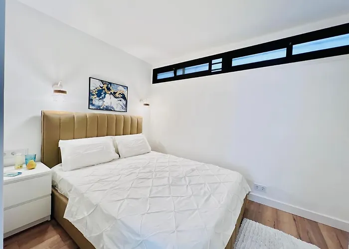 Paulmarie In Olympia بلايا ذي لاس أميريكاس